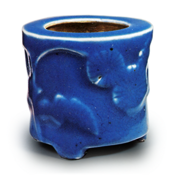 瑠璃釉 蒲公英浮文 香炉 | 鶴田 純久の章 お話