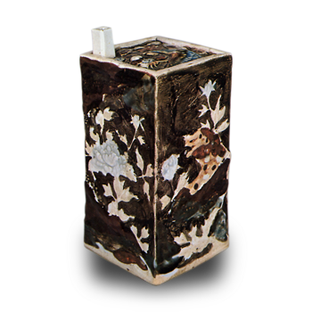 染付 鉄砂 獅子牡丹文 角徳利