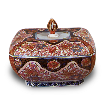 色絵 菊鉄線蓮文 四方 蓋物