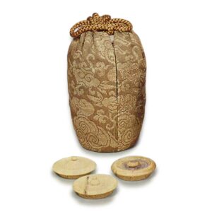 茶地唐草大黒屋金襴